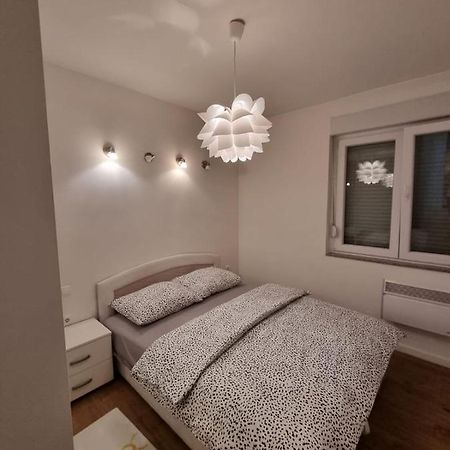 Apartman Anita Liyubuşka Dış mekan fotoğraf