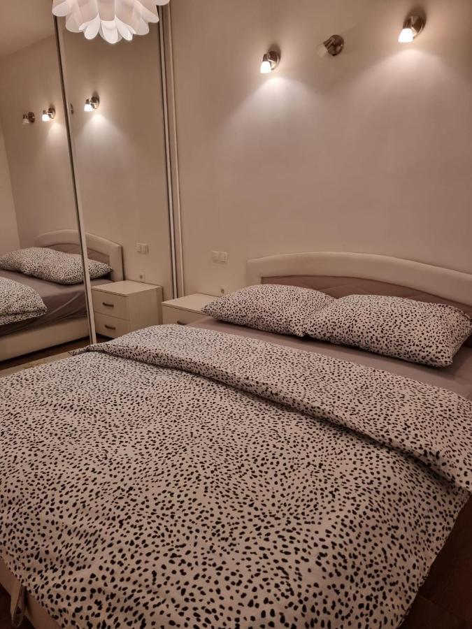 Apartman Anita Liyubuşka Dış mekan fotoğraf